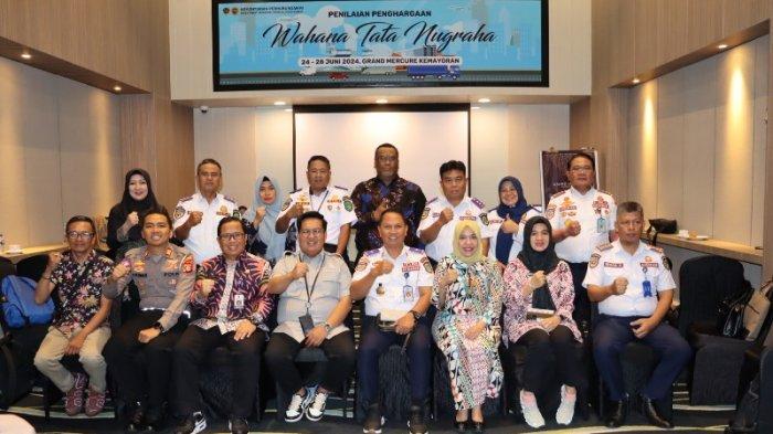 Wakil Bupati Kukar Rendi Solihin Raih Liputan6 Award 2024